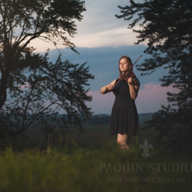 The Violinist #senior pictures #owatonna #paquinstudio #Minnesota